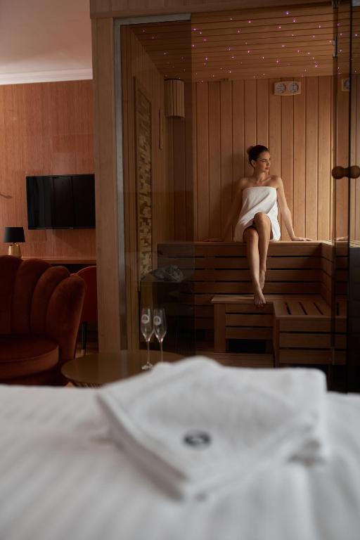 Hotel Glory - Resim 16