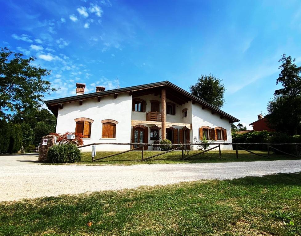 Budova, kde se bed and breakfast nachází