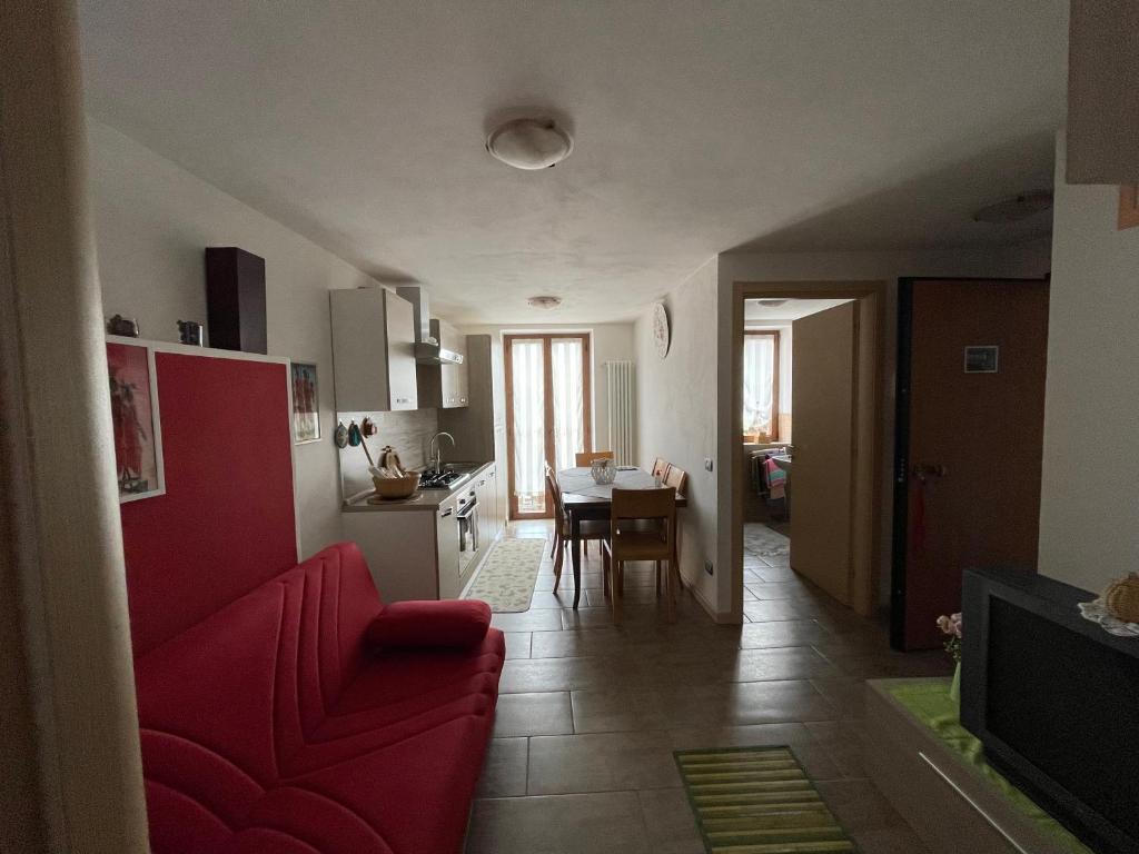 Część wypoczynkowa w obiekcie LA CASA DI PUCCI nel borgo affrescato di PARLASCO