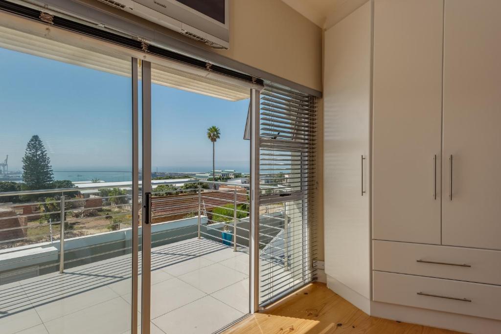 Harbour Cottages, Humewood - Sala Familiar Con Vista Al Mar