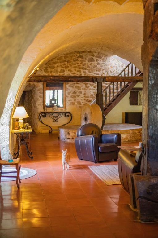 Posezení v ubytování Le Vieux Moulin de Jouques