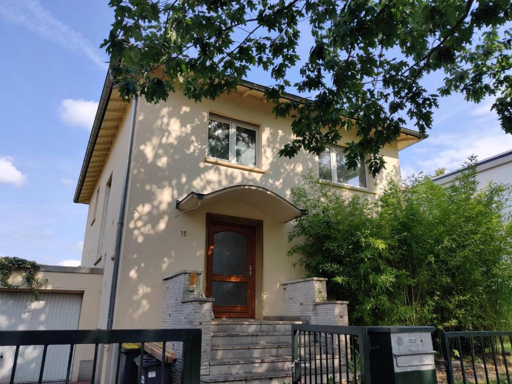 Schaefer Apartments Villa Bischof, Offenbach (precios actualizados 2024)