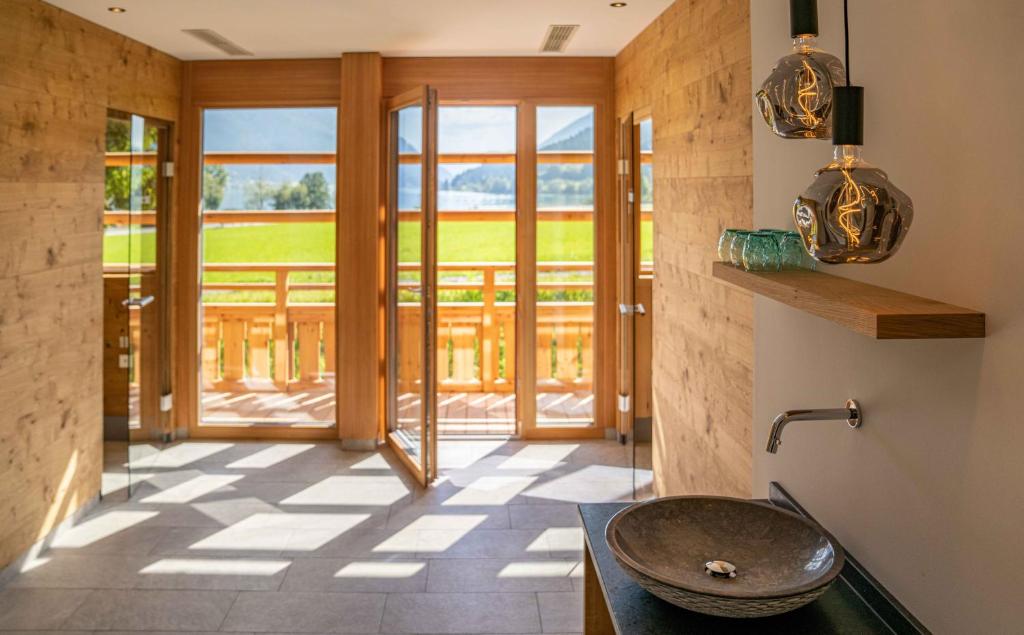 Fotografie z fotogalerie ubytování Das Leonhard - Naturparkhotel am Weissensee v destinaci Weissensee