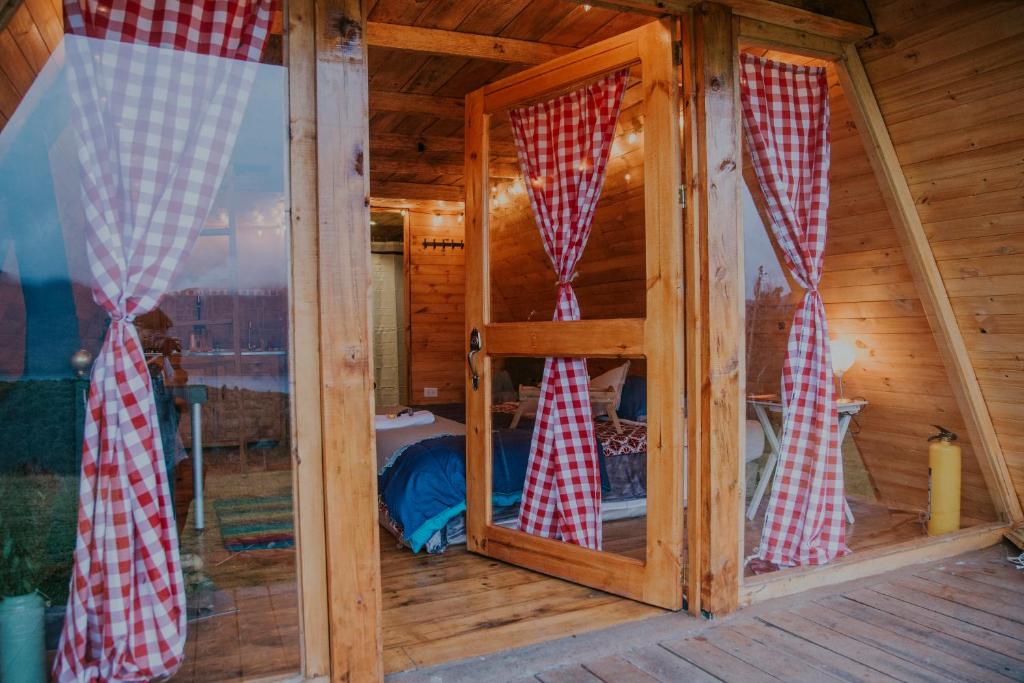 Glamping y cabañas en Neusa Cundinamarca - Deluxe Duplo Ou Quarto Duplo Com Vista Para O Lago