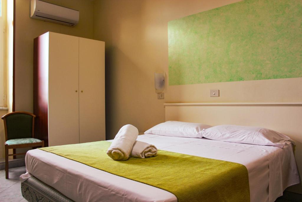 Hotel Garden Napoli - Resim 28