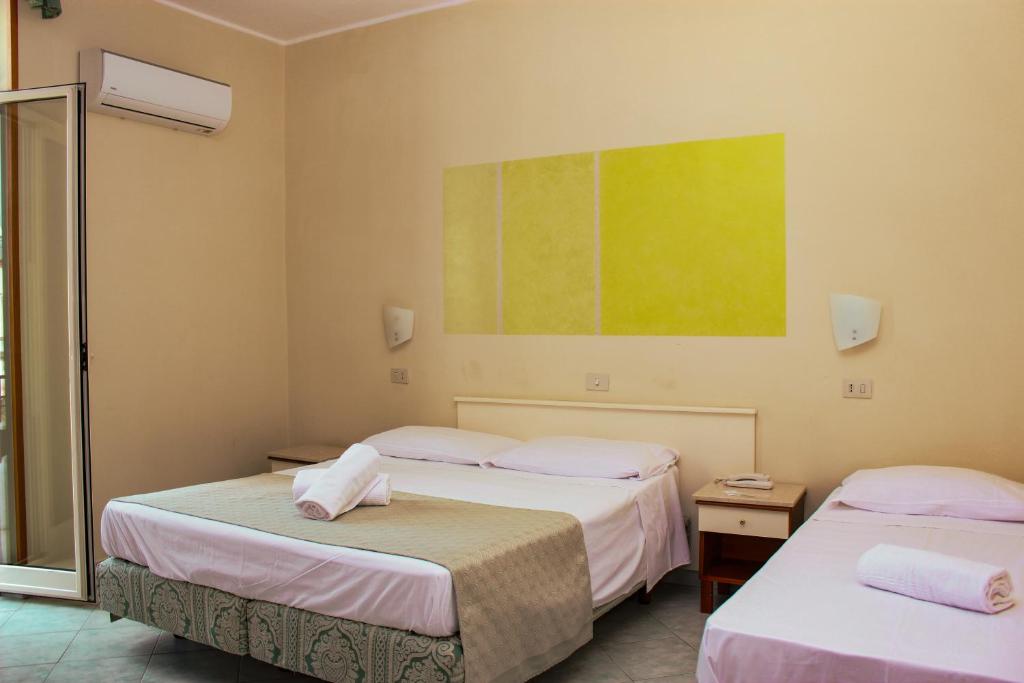 Hotel Garden Napoli - Resim 36