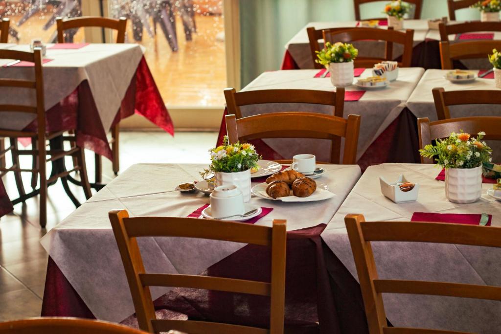 Hotel Garden Napoli - Resim 4