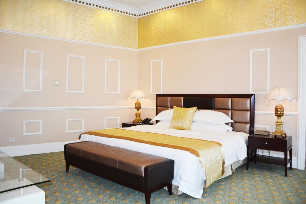 Beijing Asia Pacific Garden Hotel - Suite