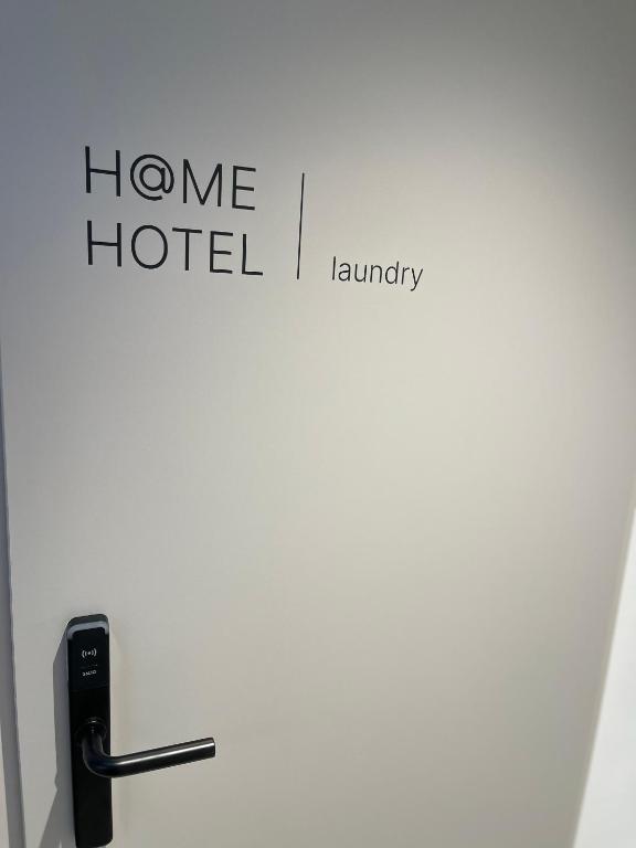 Hotel AT HOME - late arrival self check in - Resim 37