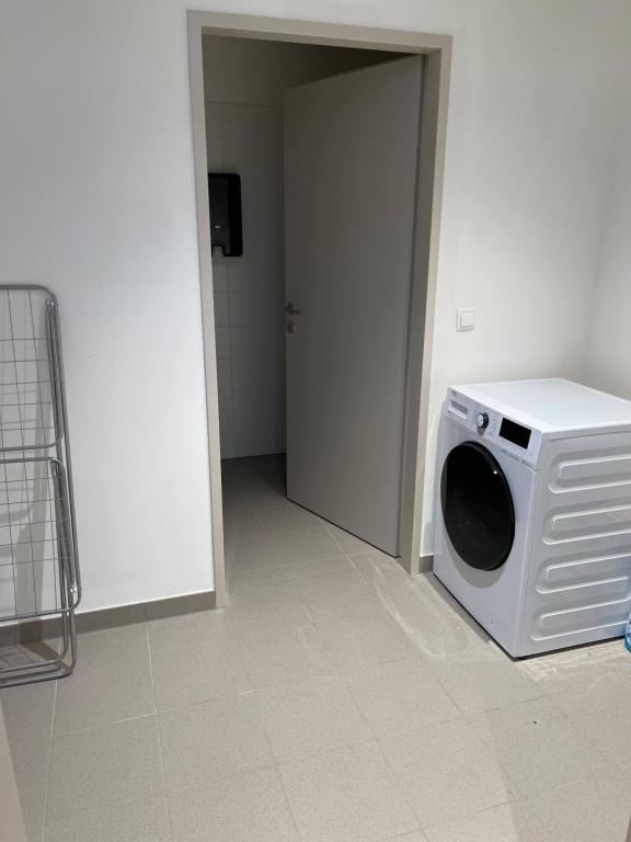 Hotel AT HOME - late arrival self check in - Resim 38