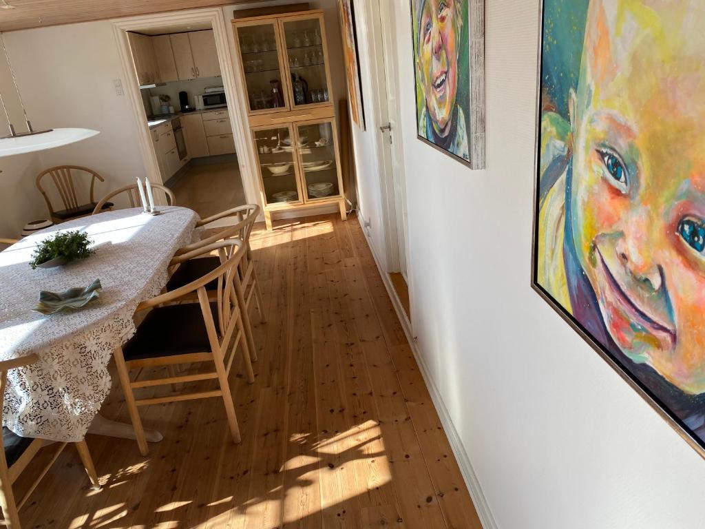 Fotografie z fotogalerie ubytování A Vesterhav - tæt på 18b og hotel v destinaci Harboør