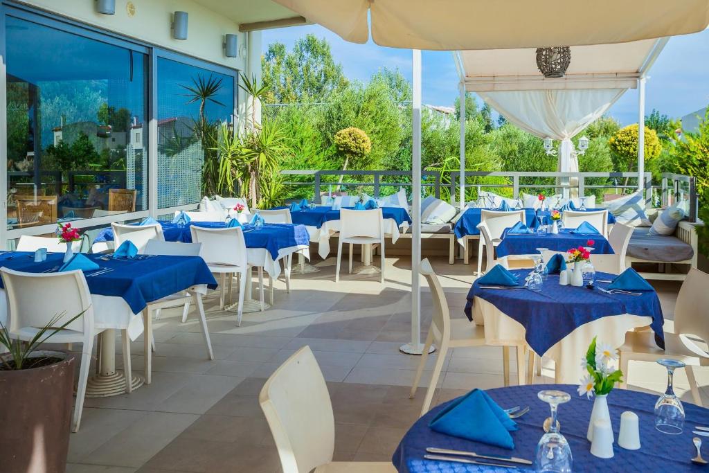 Restaurace v ubytování Xenios Anastasia Resort & Spa