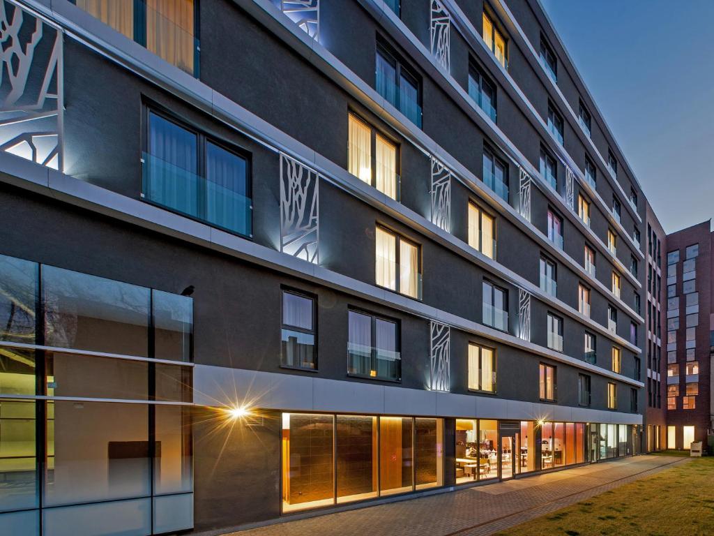 Budova, v ktorej sa apartmánový hotel nachádza