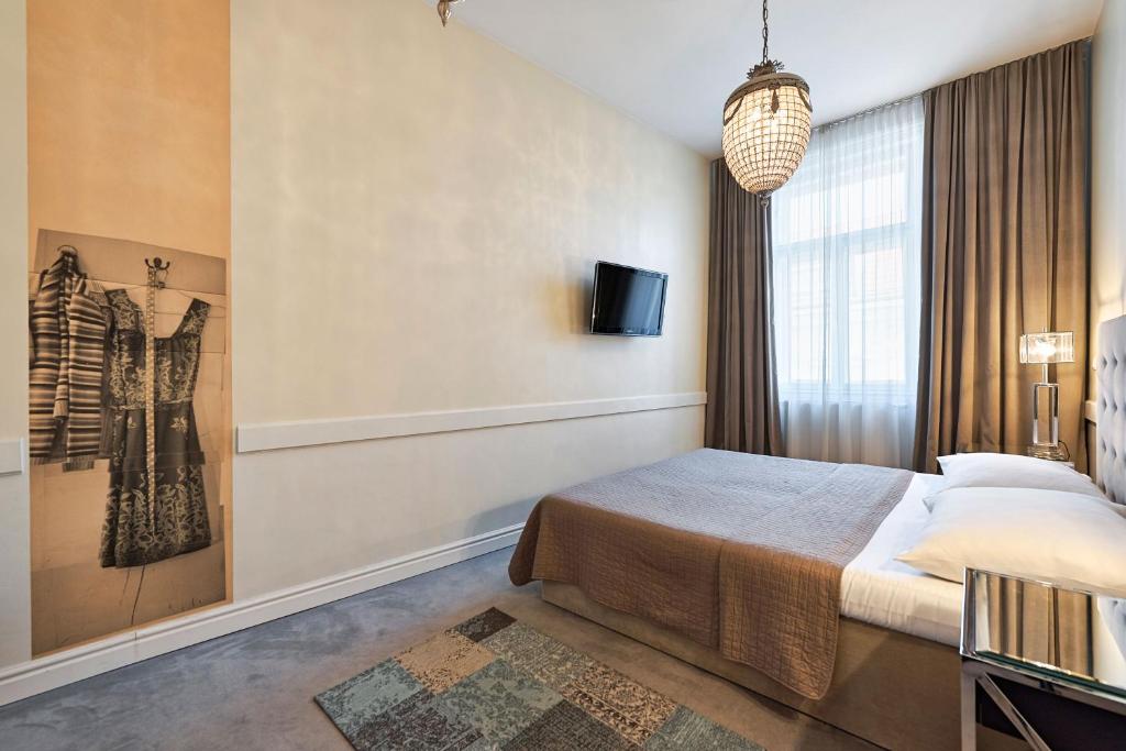 6 rooms - Apartamento Grande De Um Quarto