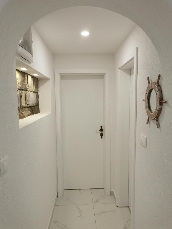 Fotografie z fotogalerie ubytování APARTMA KANTINA v destinaci Ankaran
