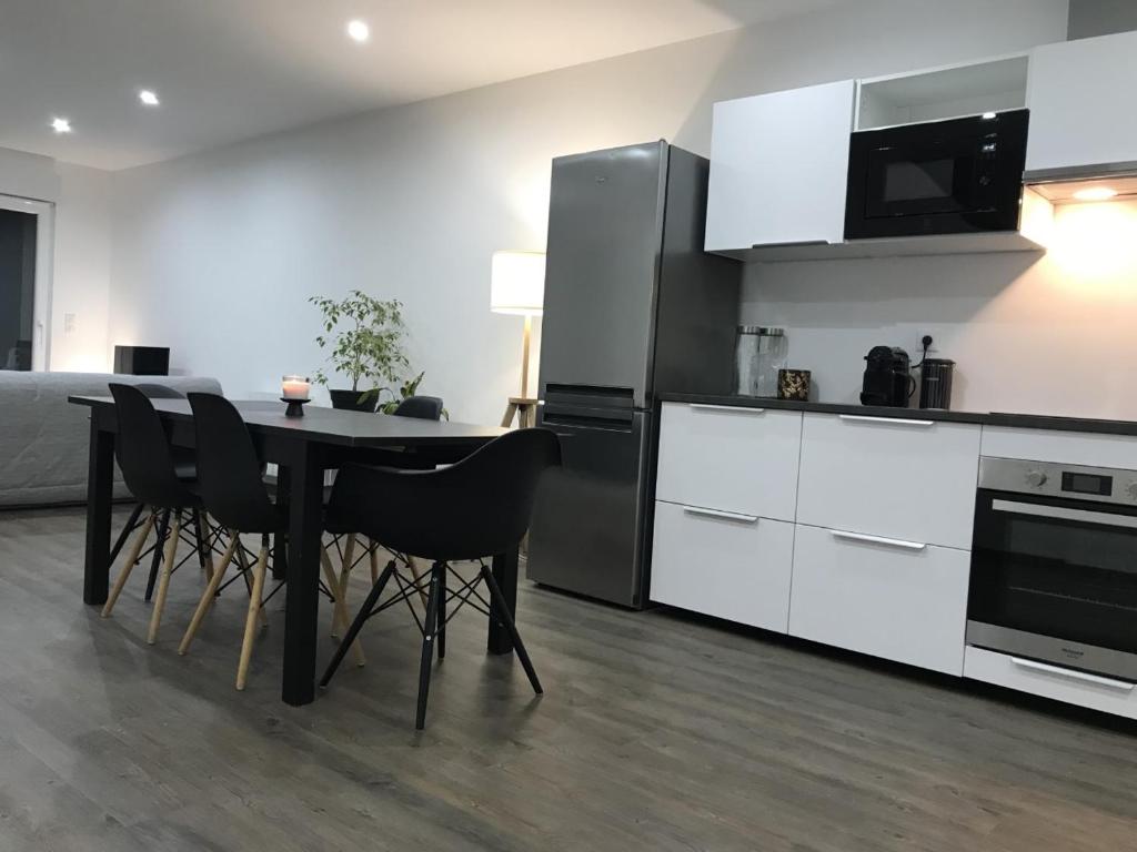 Superbe Appartement en Duplex - 4/6 Pers - 1er Etage - Blainville sur l'Eau - Apartamento Dúplex