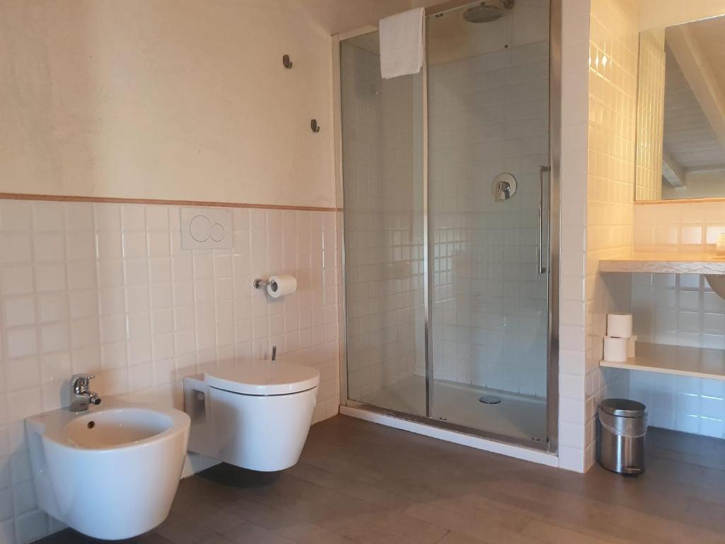 Koupelna v ubytování Hotel Villa Moron