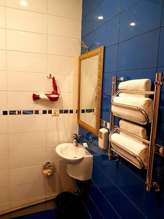 Happy Inn Sofiyskaya - Standaard Dubbele Of Dubbele Kamer