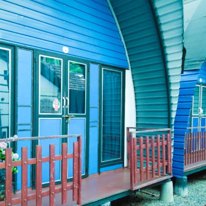 Fotografie z fotogalerie ubytování Airport A4 Transit Hub - Eco Chalets v destinaci Katunayaka