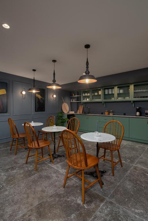 NAIADES the residence ioannina castle