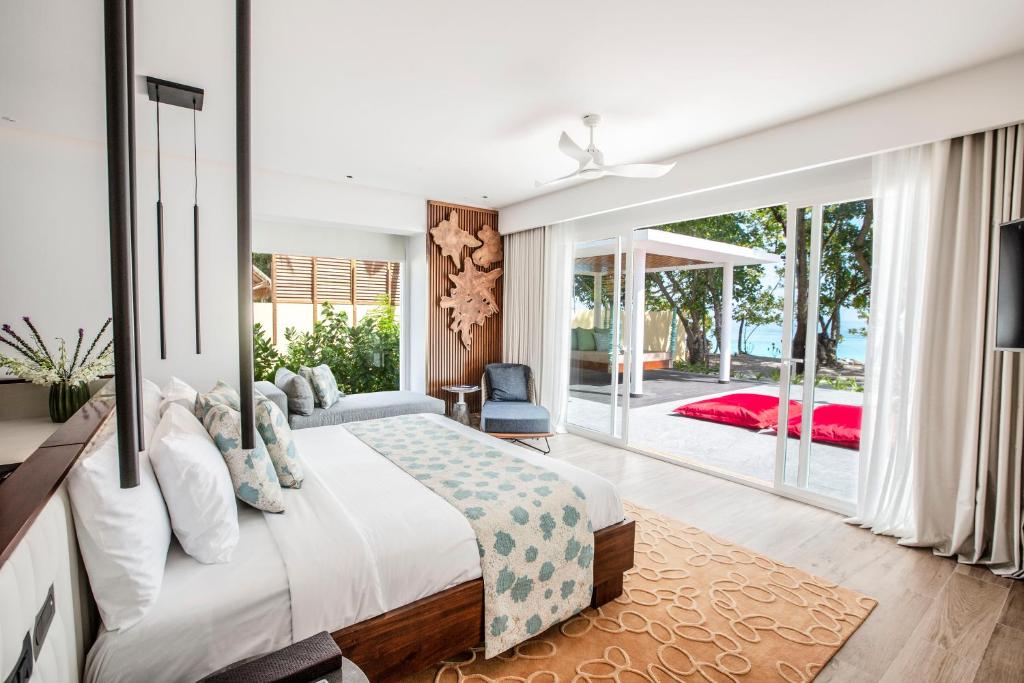 Emerald Maldives Resort & Spa-Deluxe All Inclusive photo
