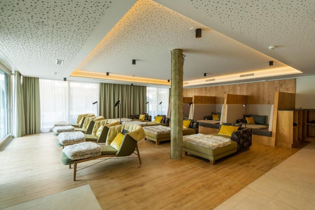 Istumisnurk majutusasutuses Resort La Ginabelle