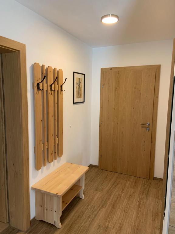 Fotografie z fotogalerie ubytování Ferienwohnung Lerchenhof v destinaci Wald im Pinzgau