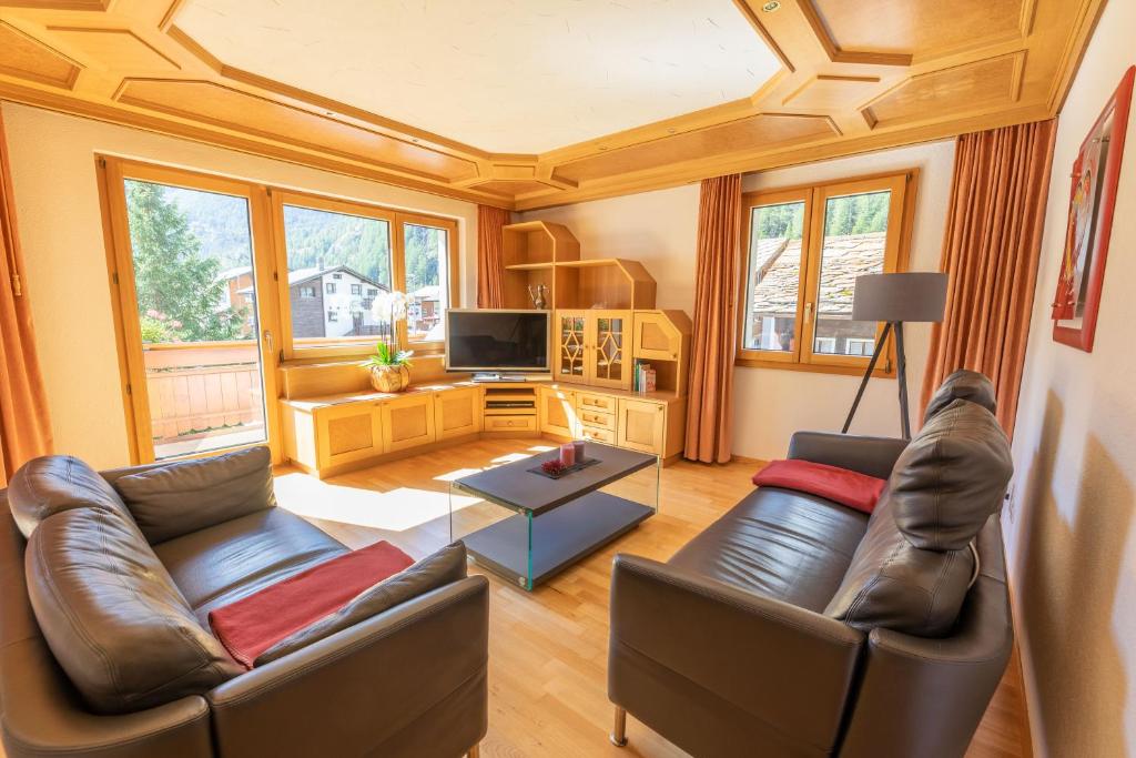 Posezení v ubytování Apartments Saasunia