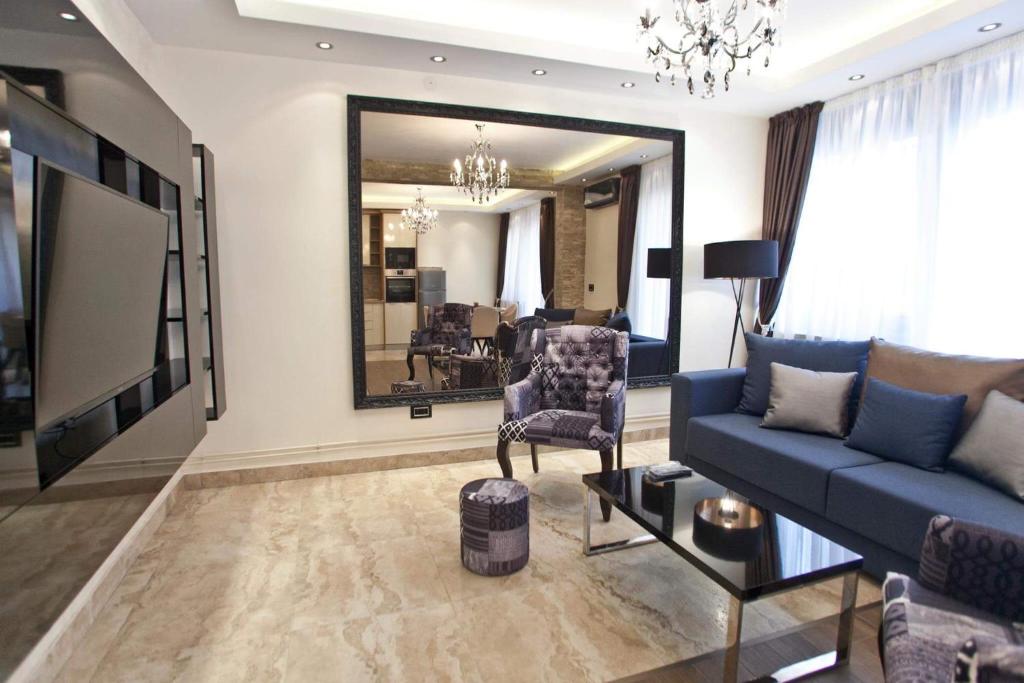 Belgrade's 1st class apartment, Vracar - One-Bedroom Apartment