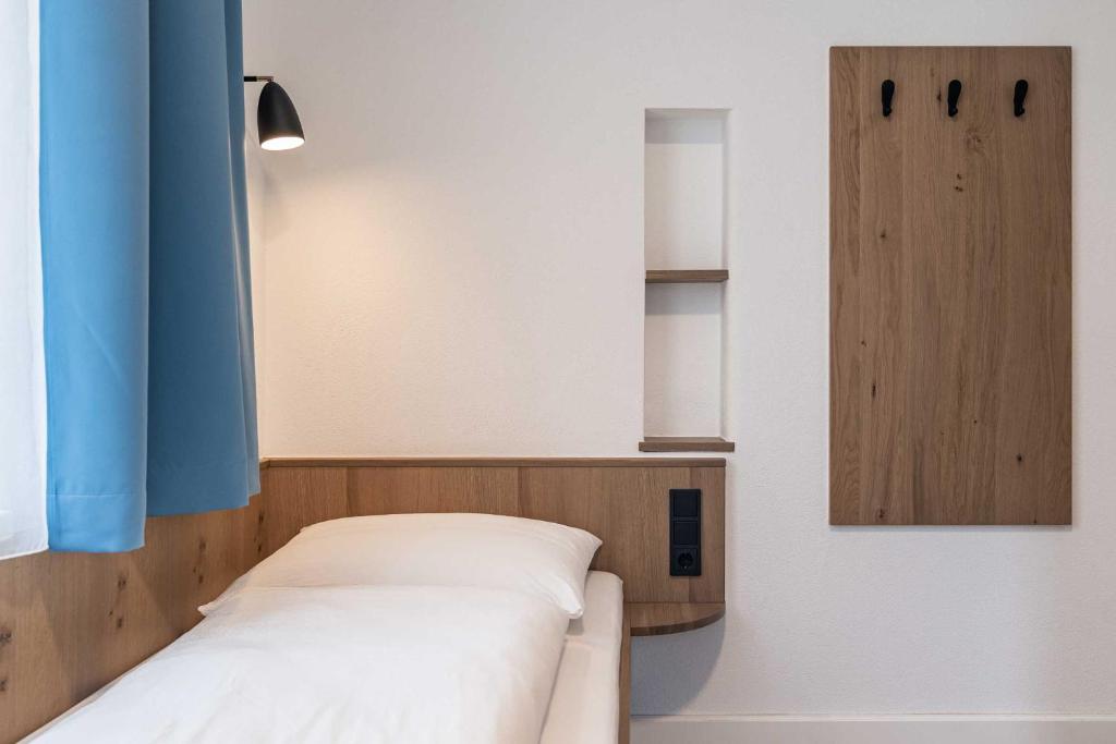 Villa Flöckner Bed & Breakfast - 4