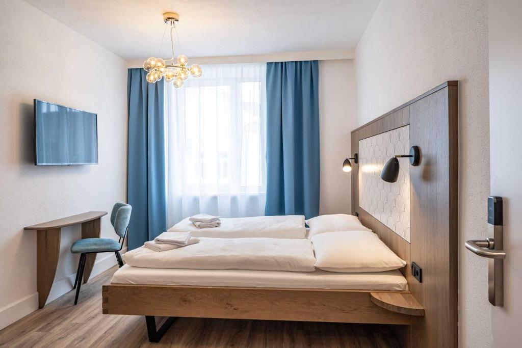 Villa Flöckner Bed & Breakfast - 14