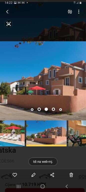 Budova, kde se vila nachází