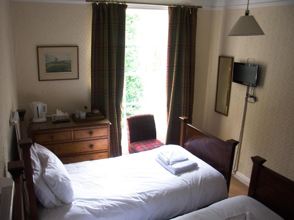 Horseshoe Hotel - 