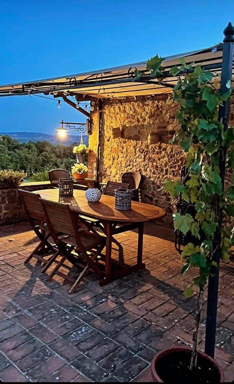 A patio or other outdoor area at Podere Umbro