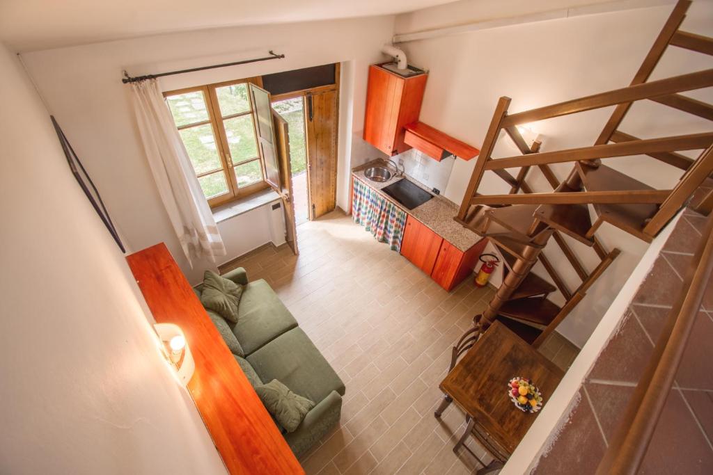 A seating area at Casa Vacanze Vecchio Granaio