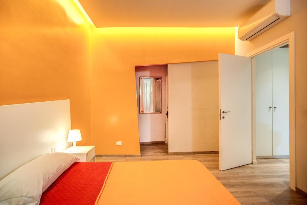 Posteľ alebo postele v izbe v ubytovaní Apartments Rione Trastevere XIII