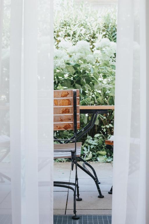 Parks 73 The Townhouse Hotel - 9