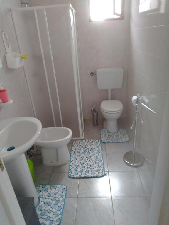 Łazienka w obiekcie E case tu Bertu