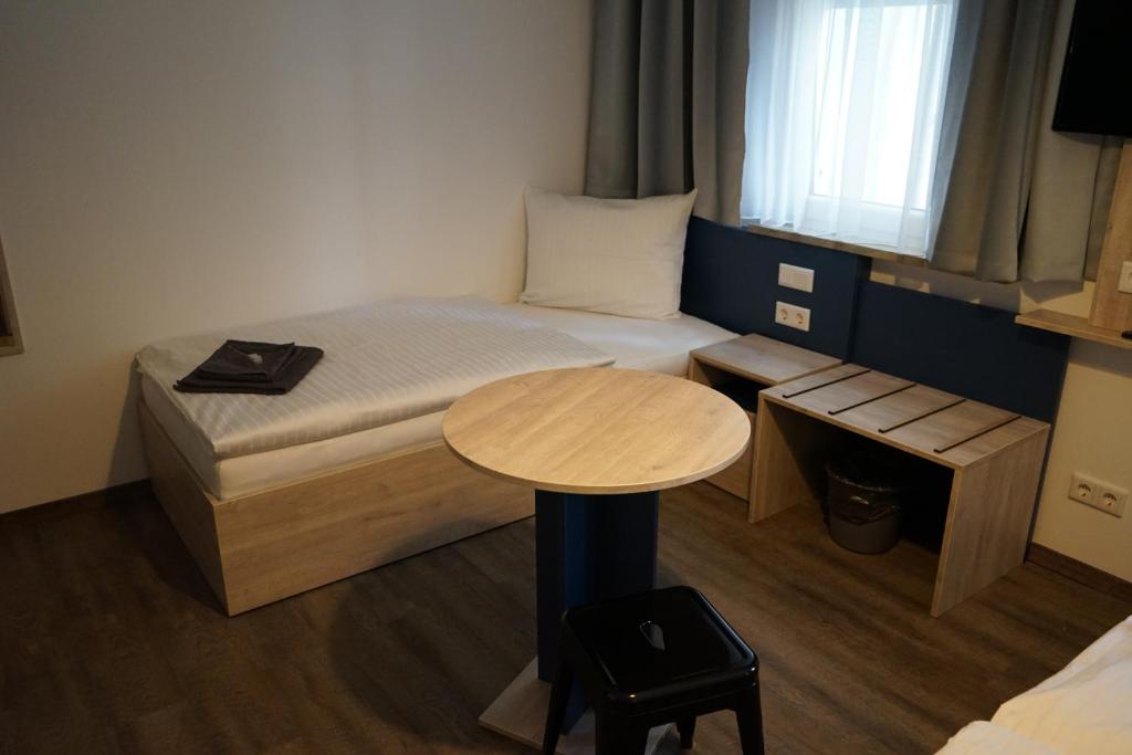 Hotel Central City Hbf Nürnberg Garni - Resim 23