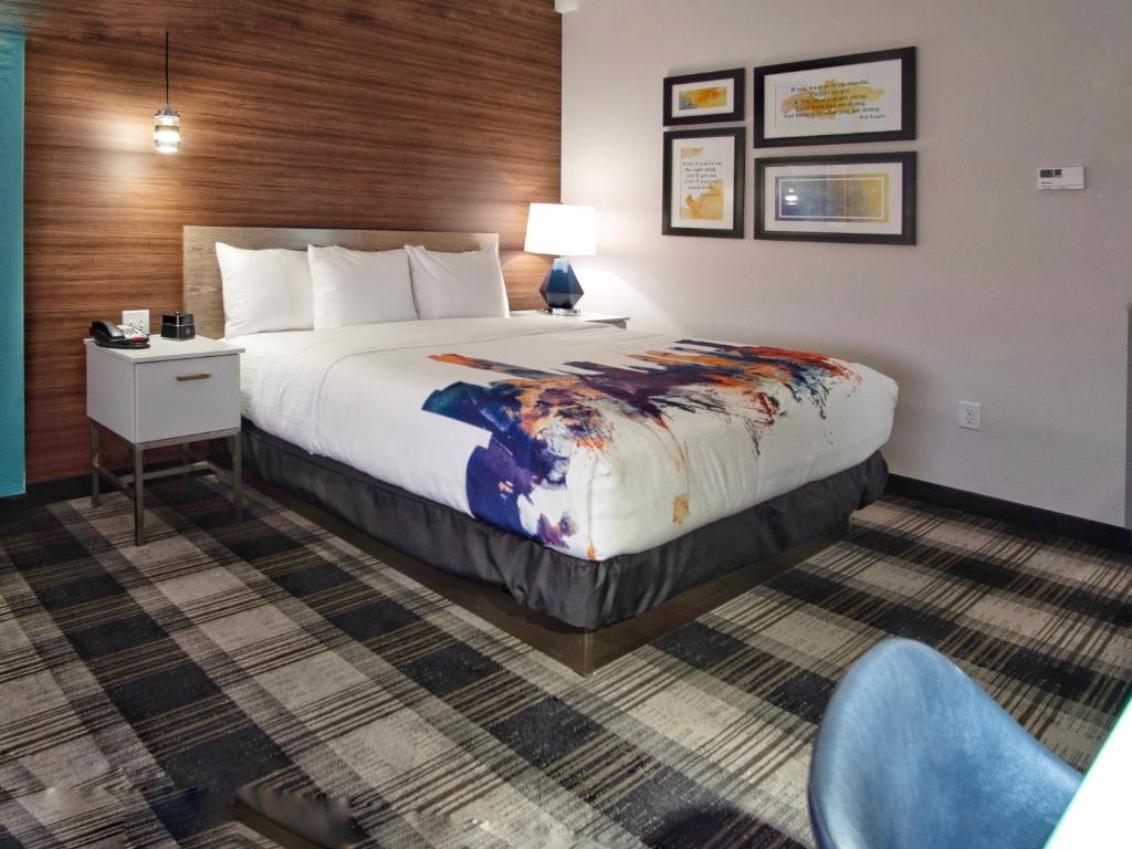 La Quinta by Wyndham Oklahoma City Airport photo