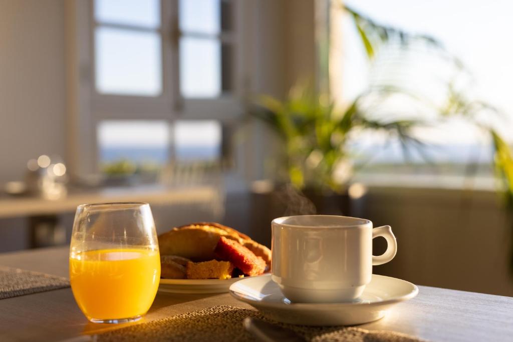 As opções de pequeno-almoço disponíveis para os hóspedes de Hotel El Patio