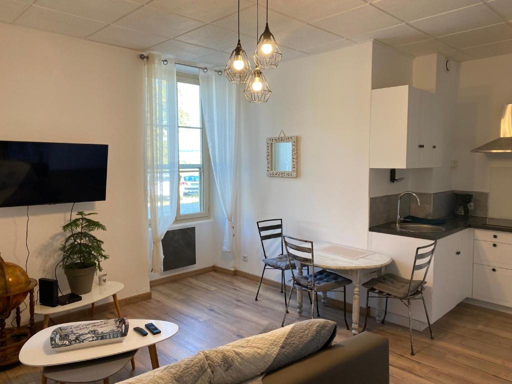 Gallery image of Appartement cosy en Rdc in Remoulins