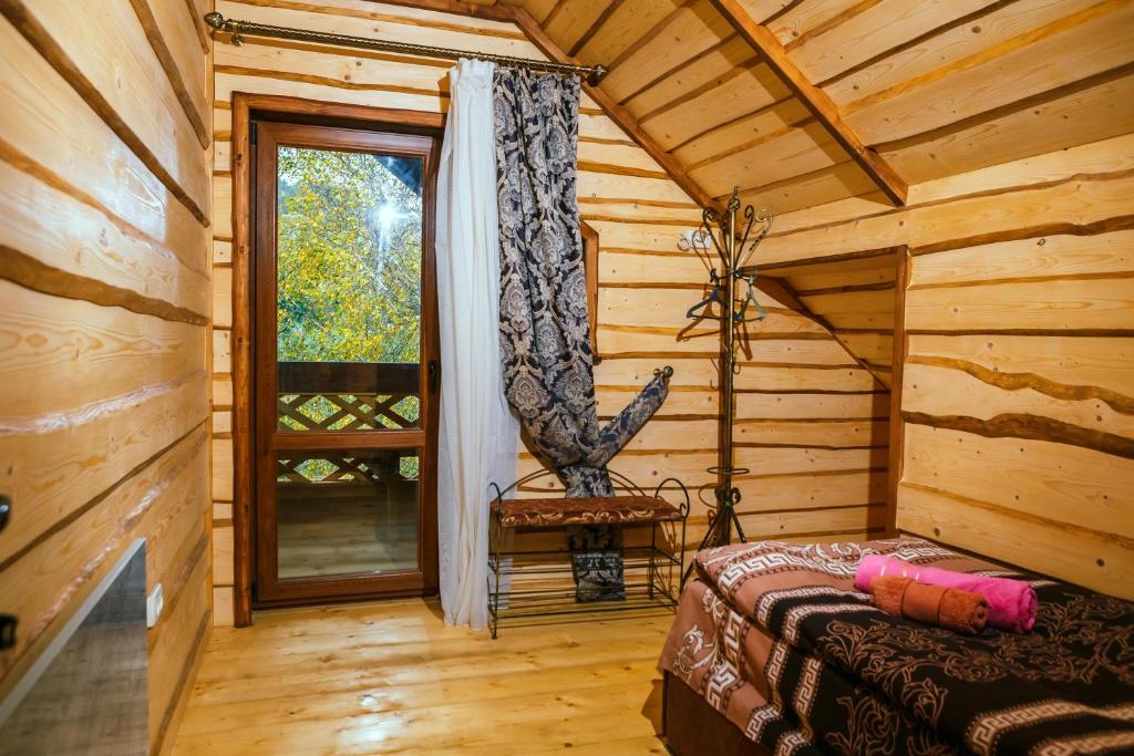 Карпатське Щастя - Triple Chambre Avec Balcon