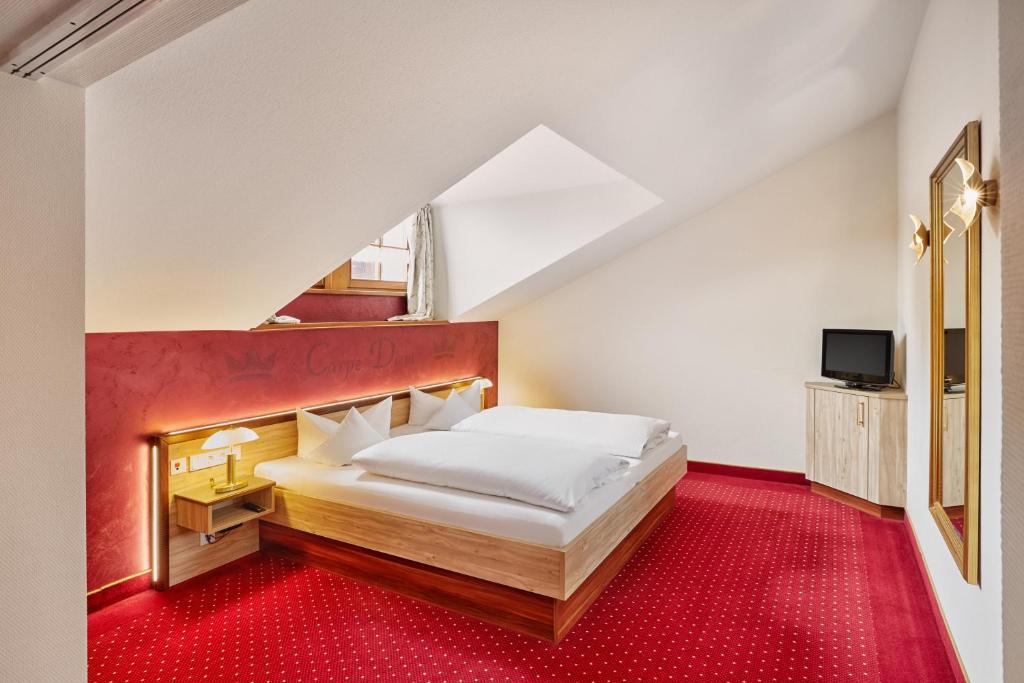 Königshof Hotel Resort - Partner von Oberstaufen PLUS und PLUS GOLF - Junior Suite - No Dogs Allowed