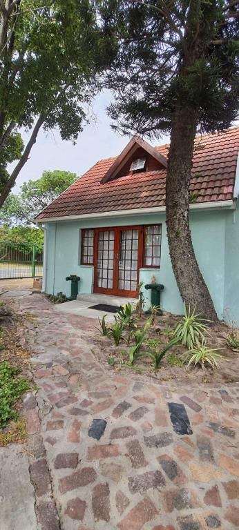 Cozy Cottage +/- 500m from the beach - Appartement D'une Chambre
