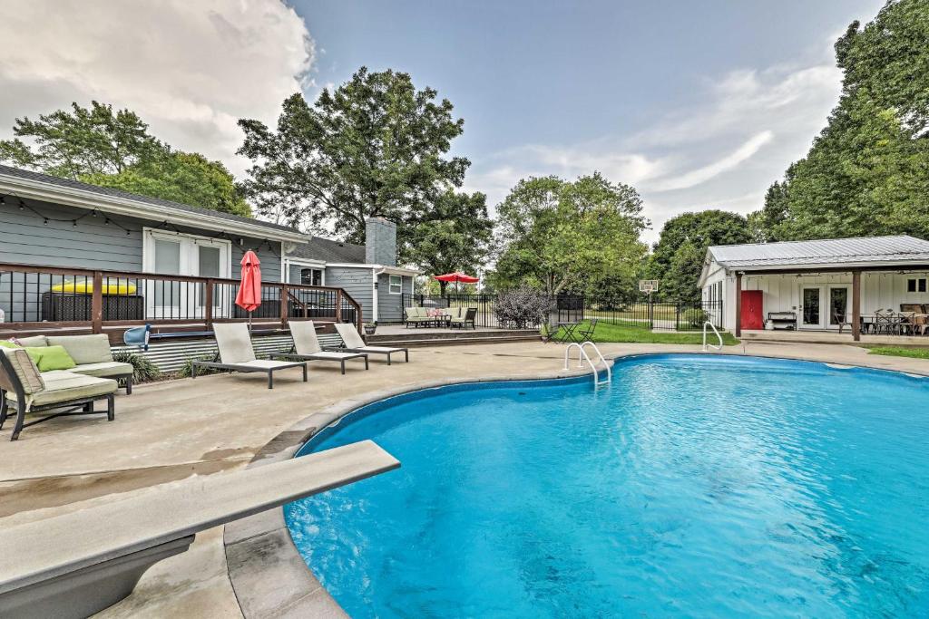 Secluded Escape With Pool 15 Mi To Nashville Joelton Updated 22 Prices