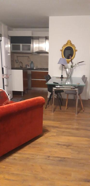 Kuchyň nebo kuchyňský kout v ubytování Casa Zorana-Alba Apartments