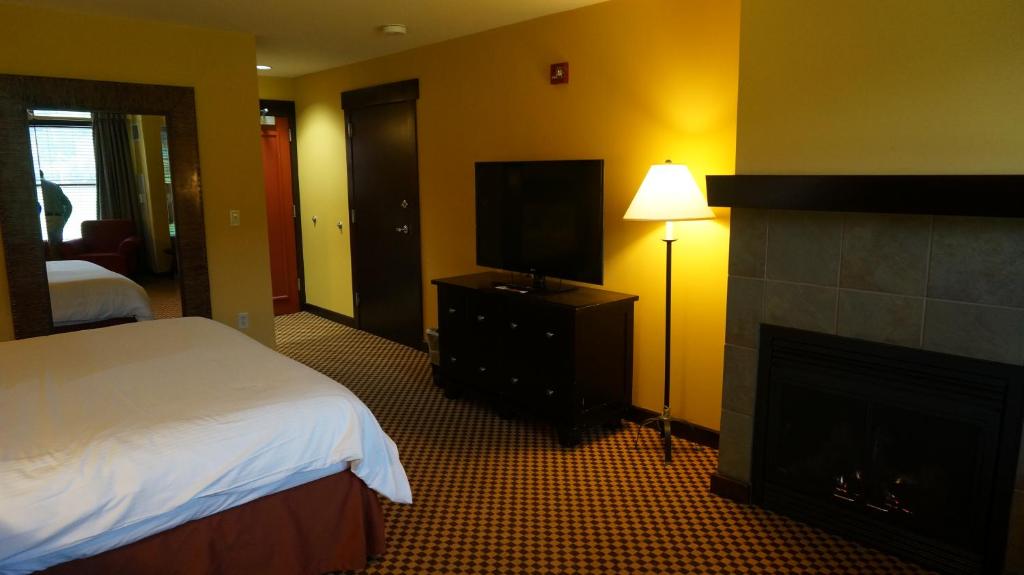 Bear Creek Mountain Resort - 