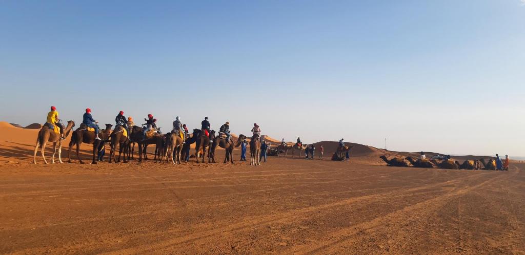 Hosté ubytování Erg Merzouga Desert Camp
