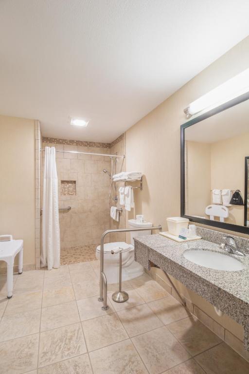 Quality Inn near Rocky Mountain National Park - Actualización De King Room: Accesible/no Fumar